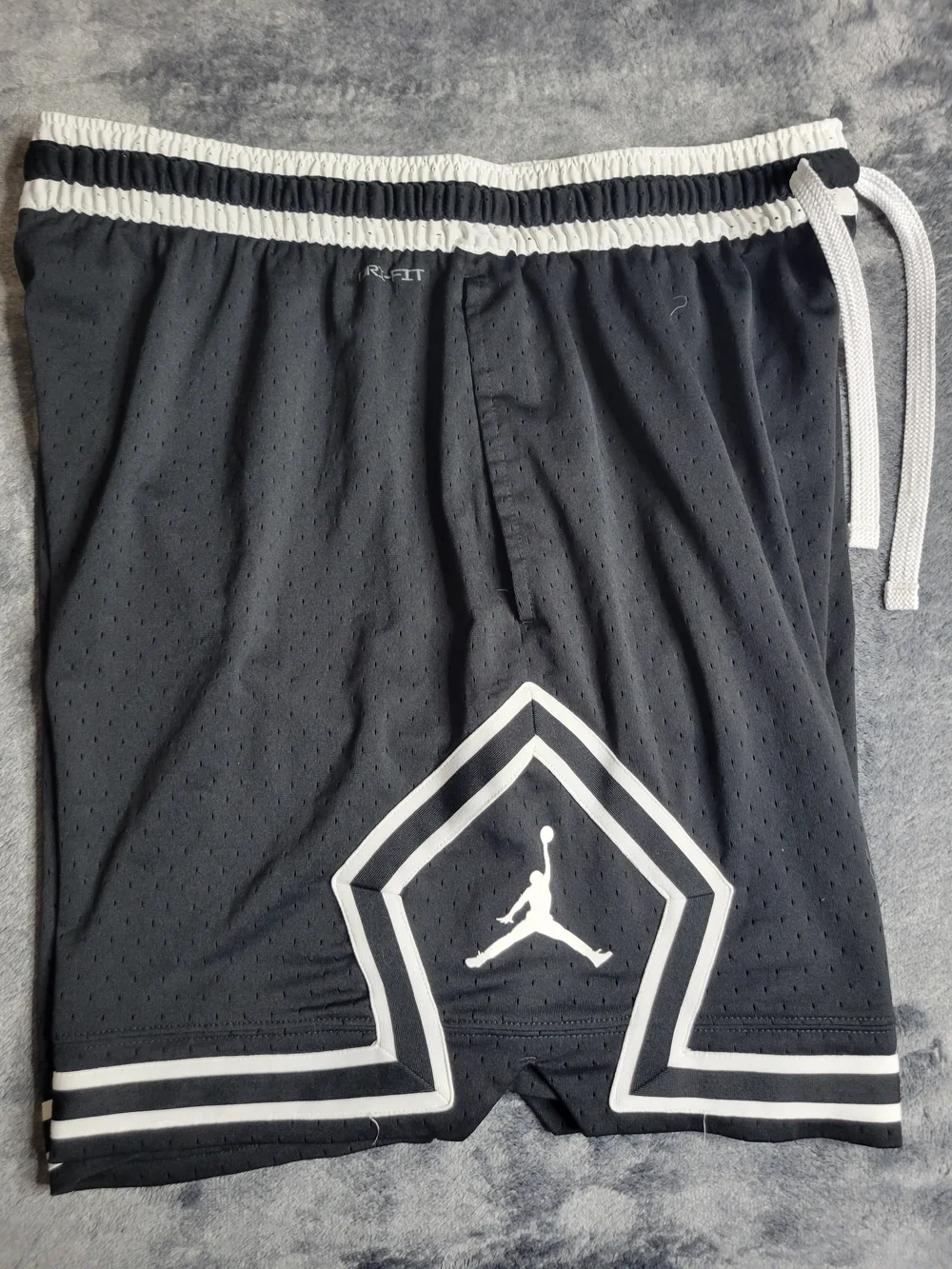 Jordan Dri Fit Sport Mesh Diamond Shorts
